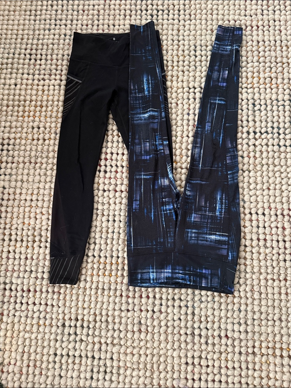 Athleta Black Leggings with Blue Brushstroke Print - Kids